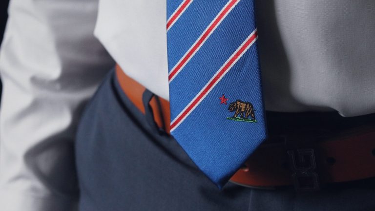 From Casual to Formal: Men’s Fashion Tips for Nailing Any Dress Code