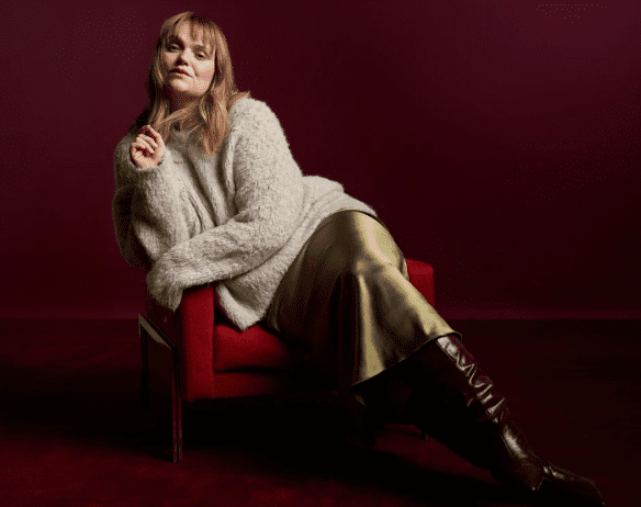 From Vintage to Modern: Exploring the Momox Fashion Collection